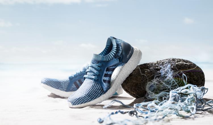 Adidas busca duplicar la venta de zapatillas con material reciclado |  ComunicarSe